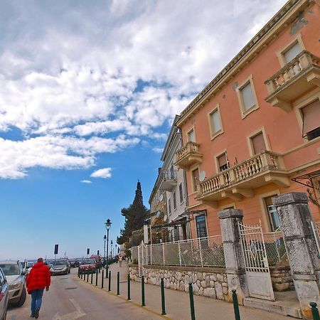Apartments By The Sea 1050 Ровинь Экстерьер фото